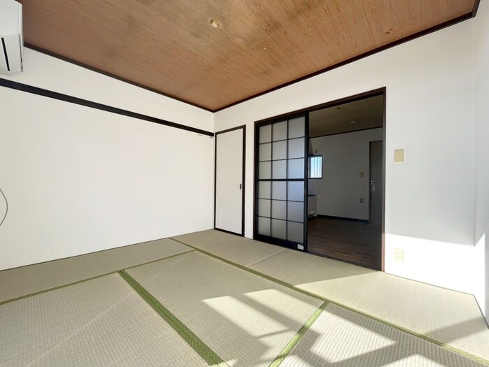 物件内観写真8　(居室)