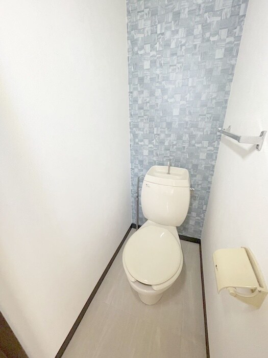 物件内観写真12　(トイレ)