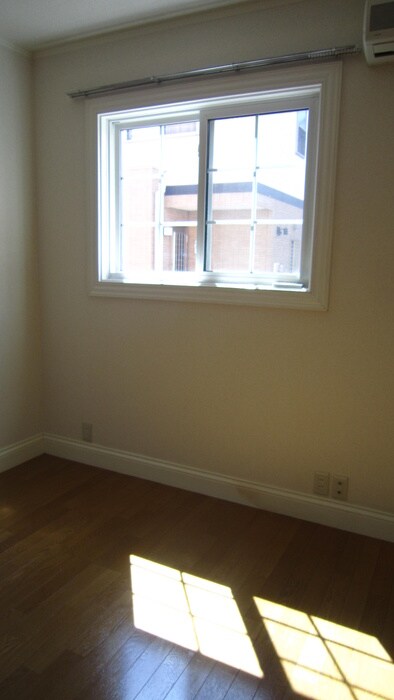 物件内観写真5　(居室)