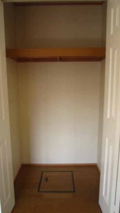 物件内観写真7　(収納)