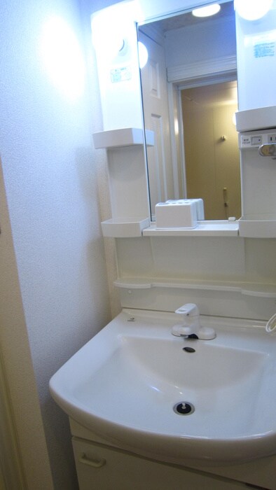 物件内観写真9　(洗面)