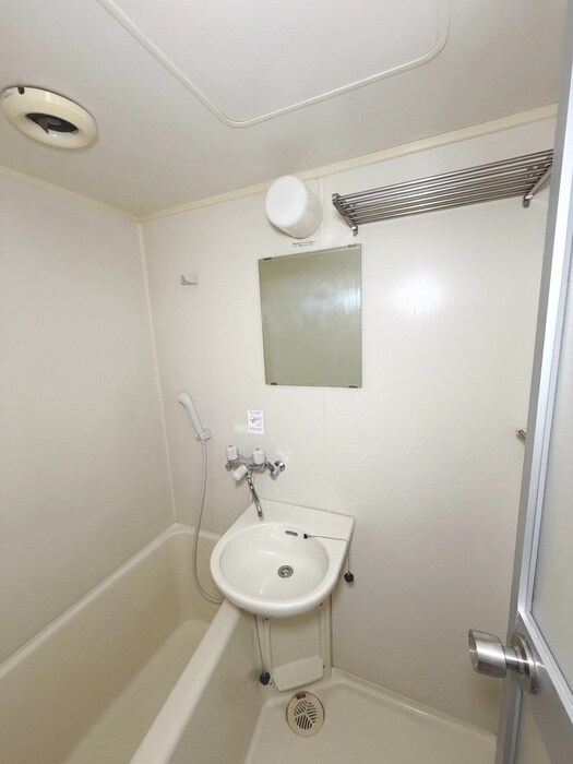 物件内観写真18　(洗面)