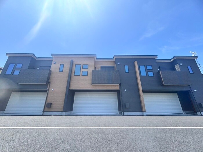 物件外観写真5　(外観写真)