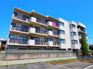 春日パステルプラザ外観写真