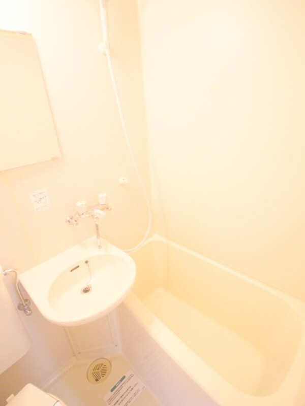 バス／シャワールーム等