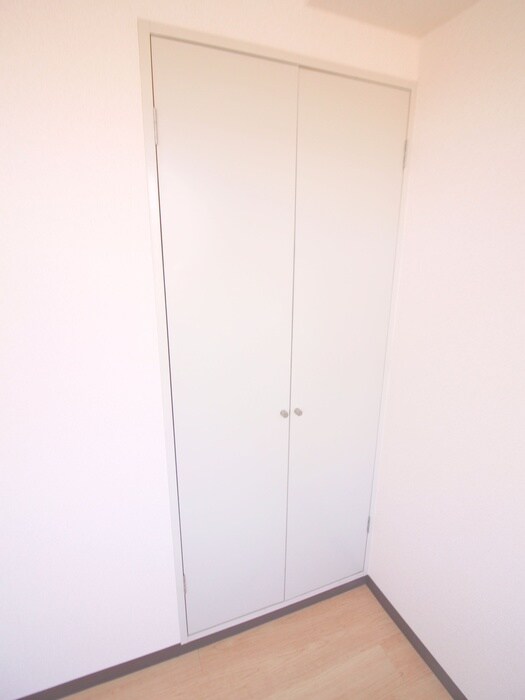 物件内観写真18　(収納)