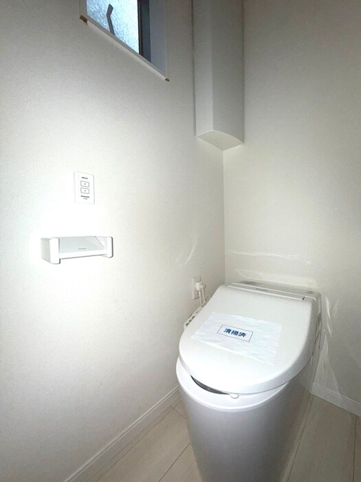 物件内観写真13　(トイレ)