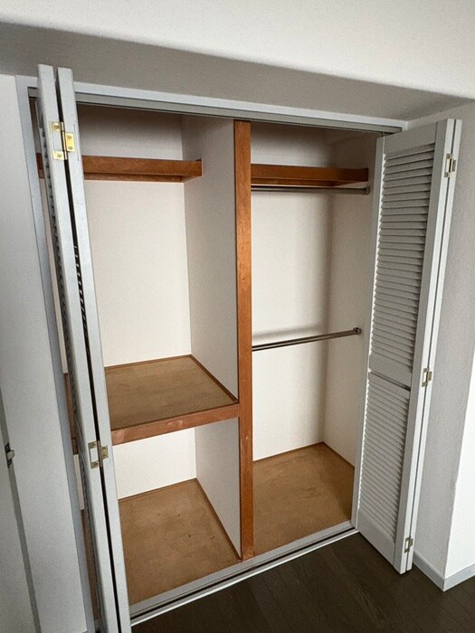 物件内観写真18　(収納)