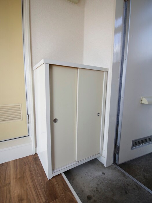 物件内観写真15　(靴箱)