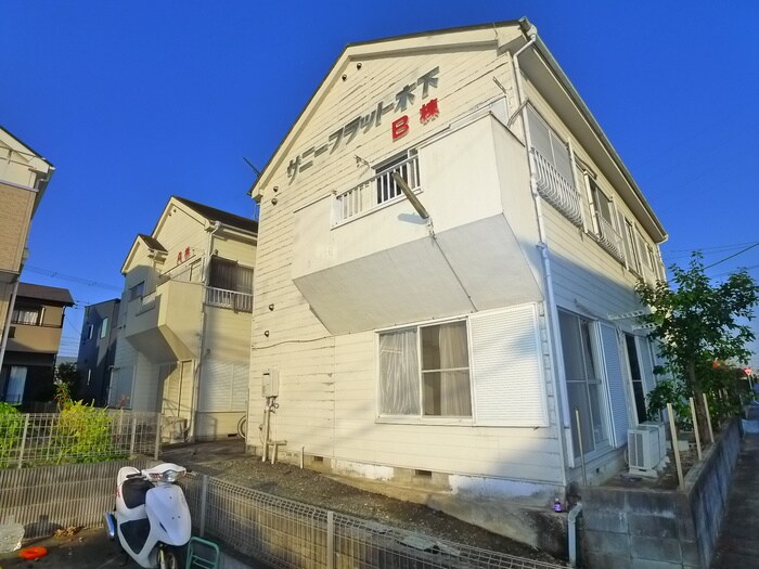 物件外観写真1　(外観写真)