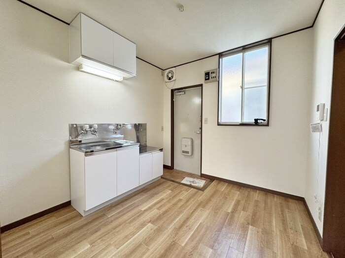 物件内観写真11　(居室)