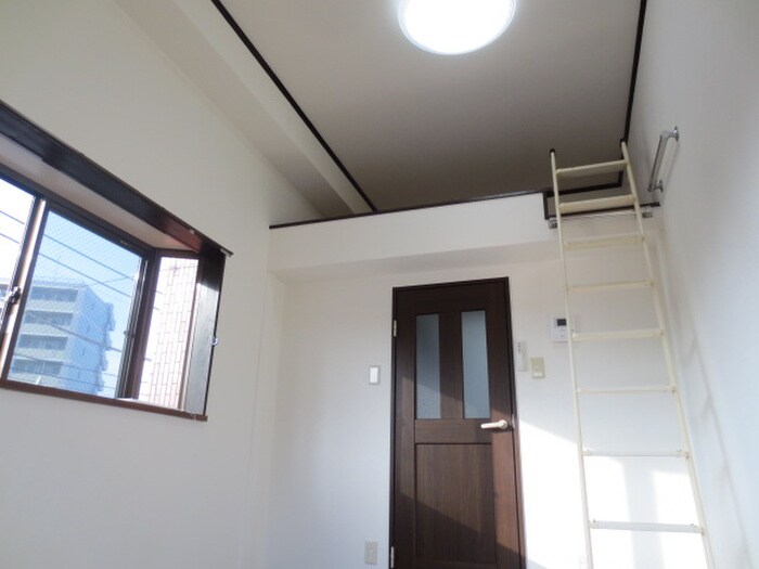 物件内観写真21　(居室)