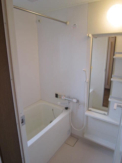 物件内観写真6　(バス／シャワールーム等)