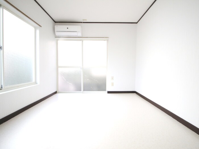 物件内観写真18　(居室)