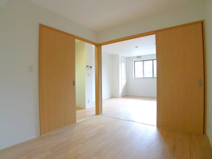 物件内観写真19　(居室)