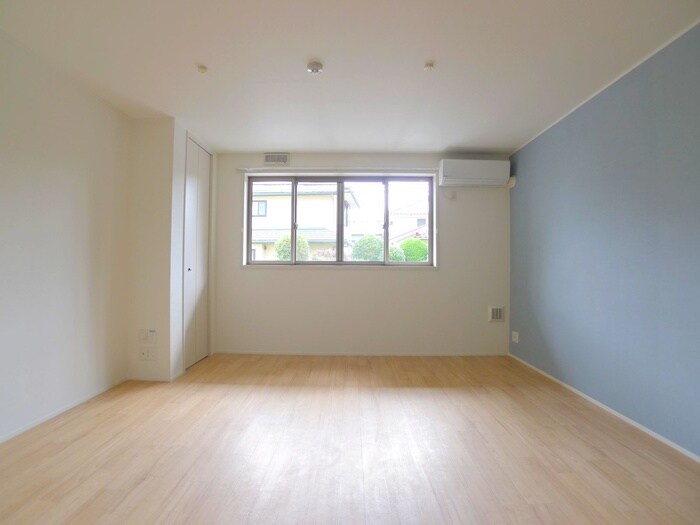 物件内観写真21　(居室)