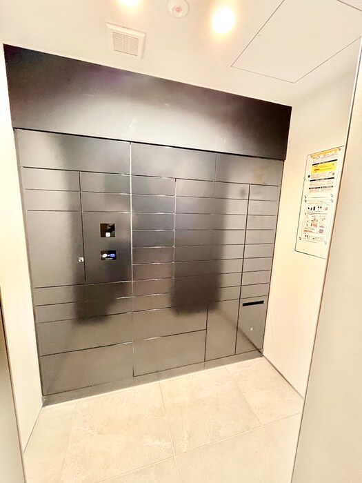 物件外観写真6　(建物設備)