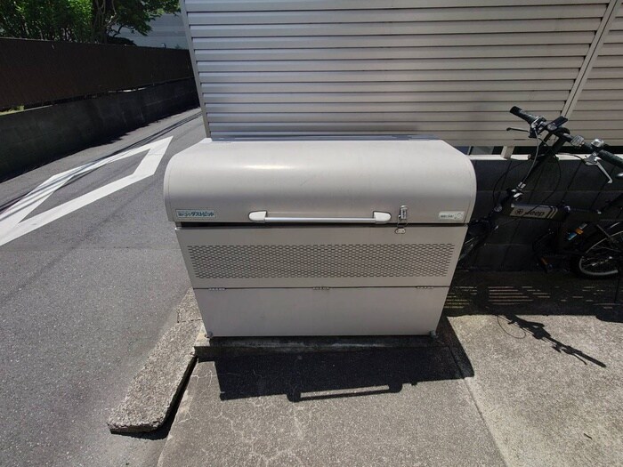 物件外観写真3　(建物設備)