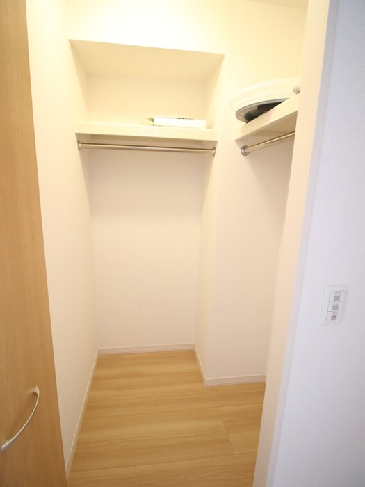 物件内観写真20　(収納)