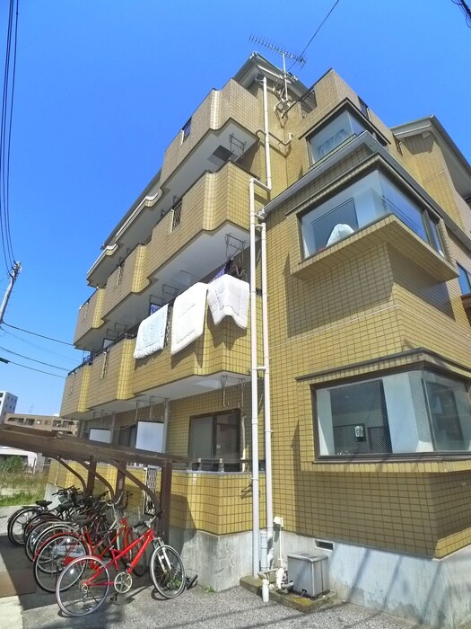 物件外観写真4　(外観写真)