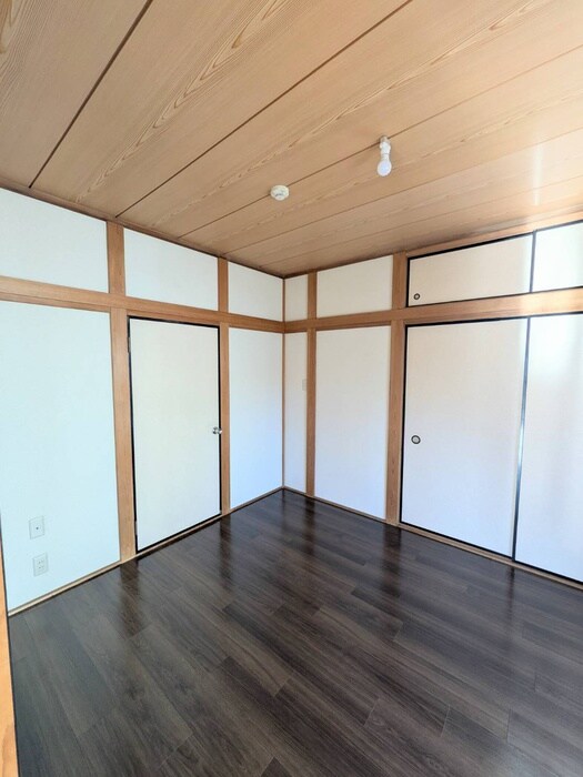 物件内観写真11　(居室)