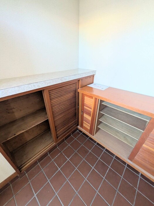 物件内観写真17　(靴箱)