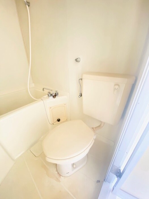 物件内観写真10　(トイレ)