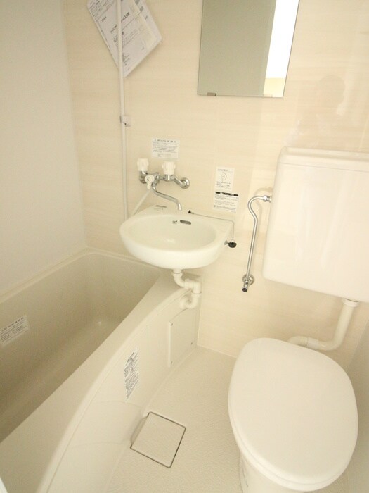 物件内観写真9　(バス／シャワールーム等)