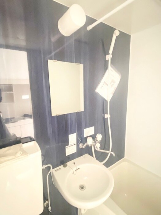 物件内観写真10　(洗面)