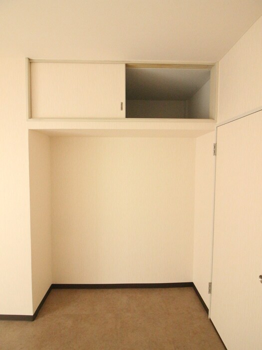 物件内観写真18　(ロフト)