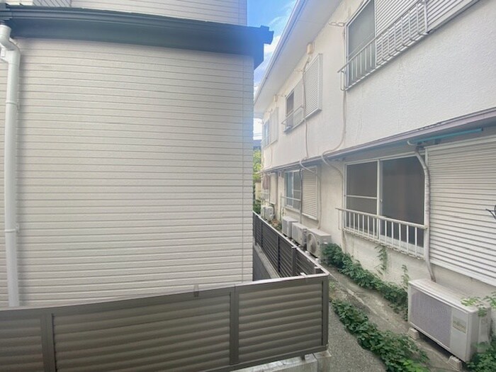 物件内観写真22　(室内からの展望)