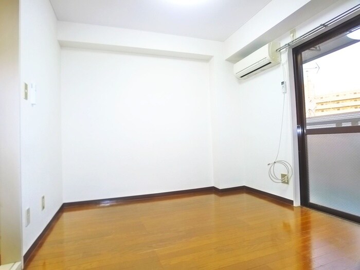 物件内観写真13　(居室)