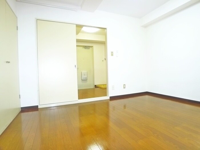 物件内観写真17　(居室)