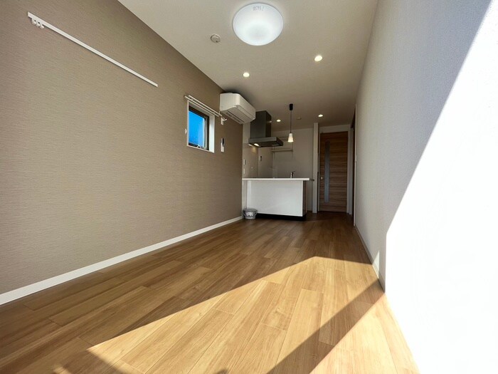 物件内観写真8　(居室)