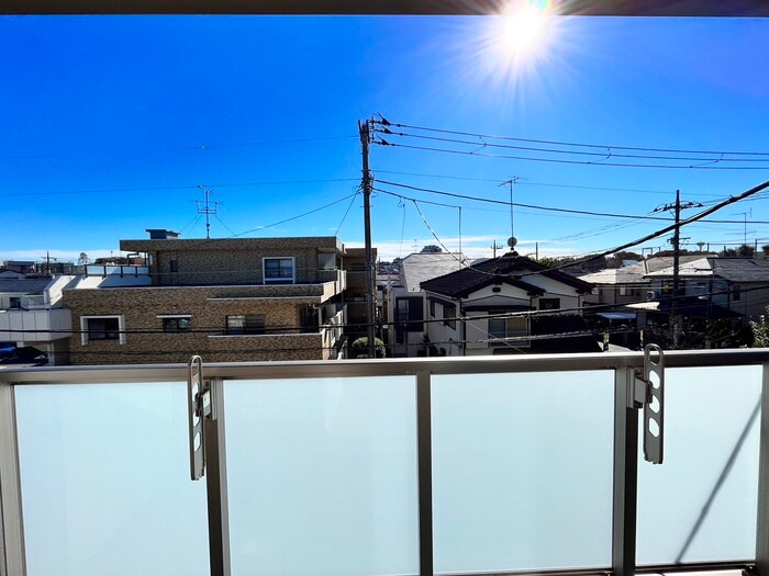 物件内観写真16　(室内からの展望)