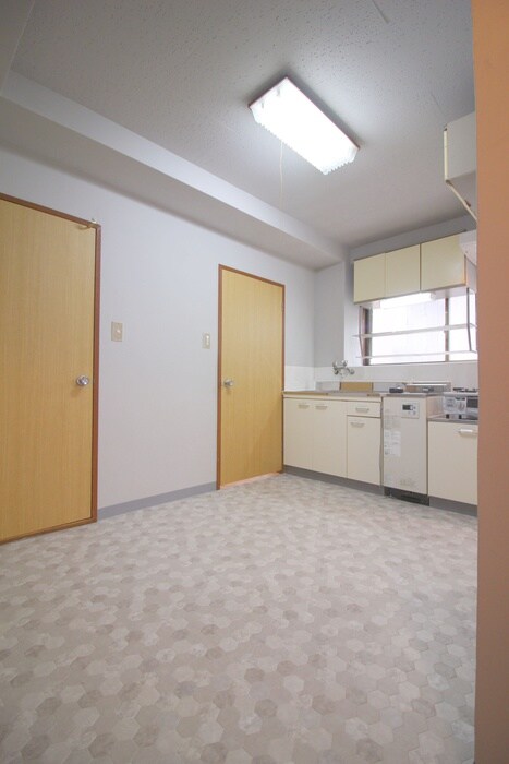 物件内観写真4　(キッチン)