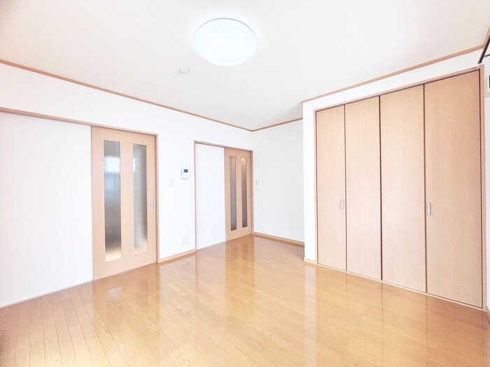 物件内観写真7　(居室)