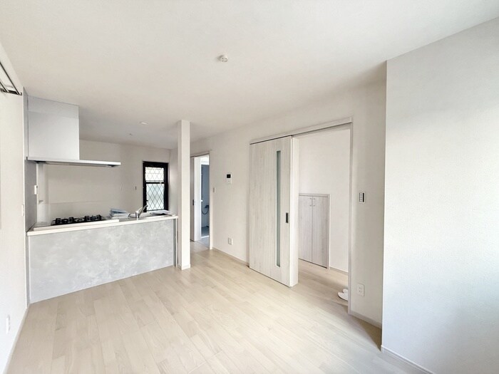 物件内観写真7　(居室)