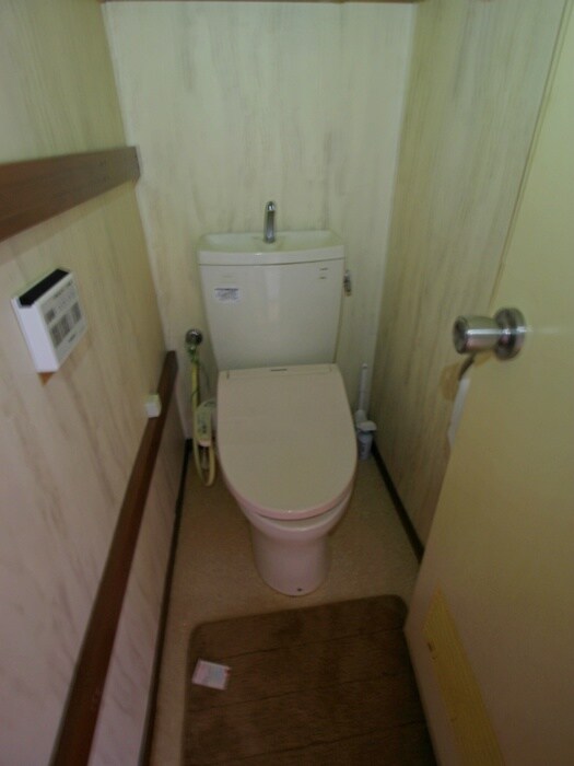 物件内観写真10　(トイレ)