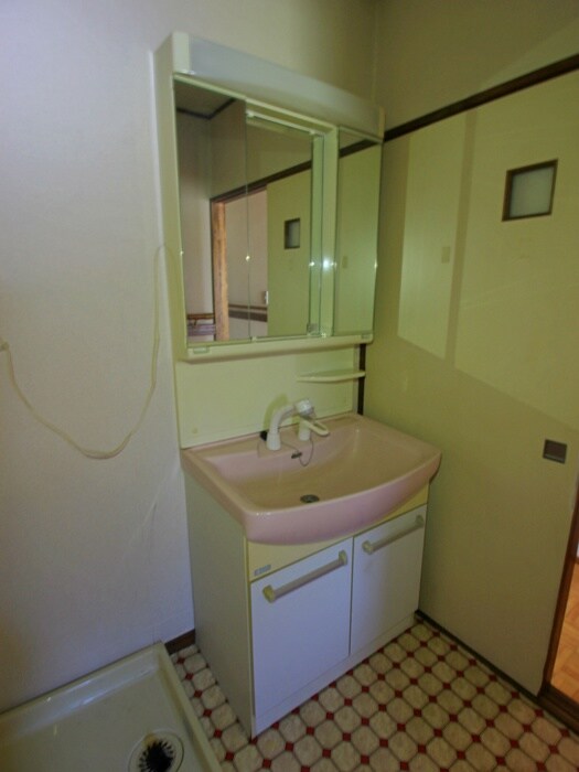 物件内観写真11　(洗面)