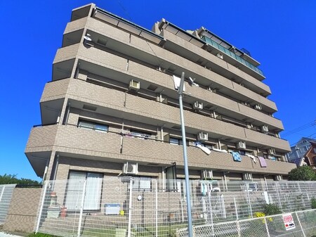 ライオンズヒルズ松戸（501）外観写真