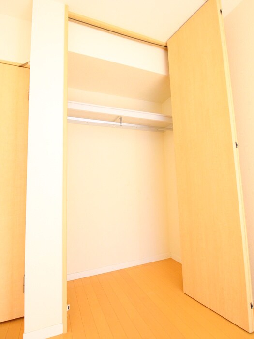 物件内観写真11　(収納)