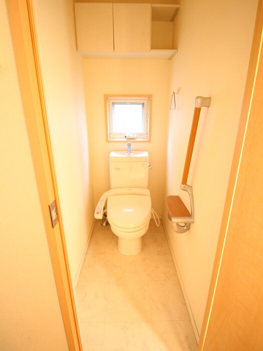 物件内観写真14　(トイレ)