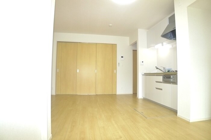 物件内観写真13　(居室)