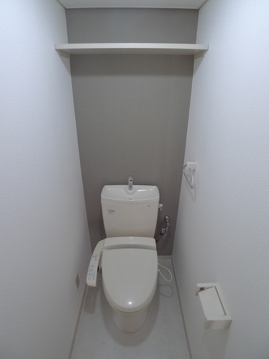 物件内観写真9　(トイレ)