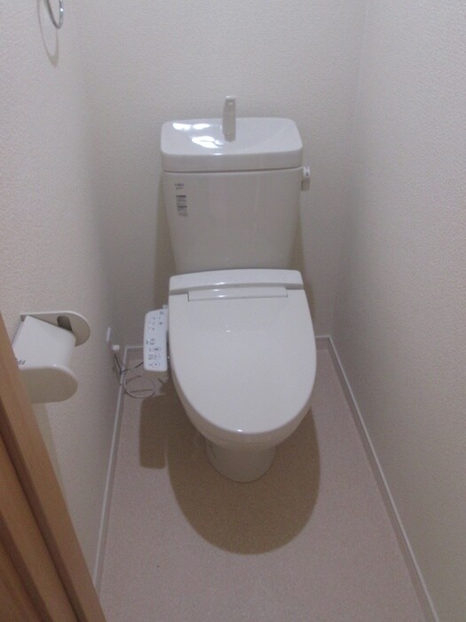 物件内観写真11　(トイレ)