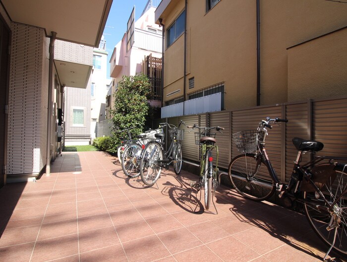 物件外観写真3　(その他)