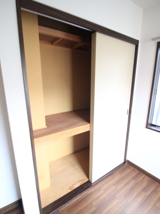 物件内観写真8　(収納)