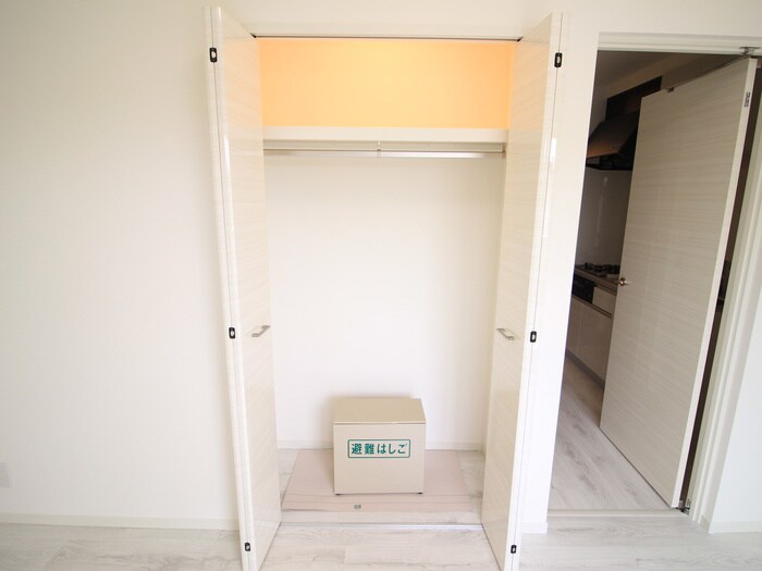 物件内観写真10　(収納)