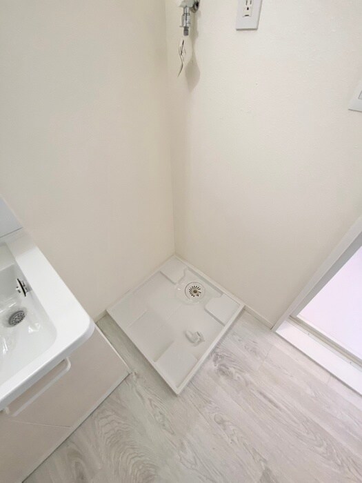 物件内観写真19　(洗濯機置場)